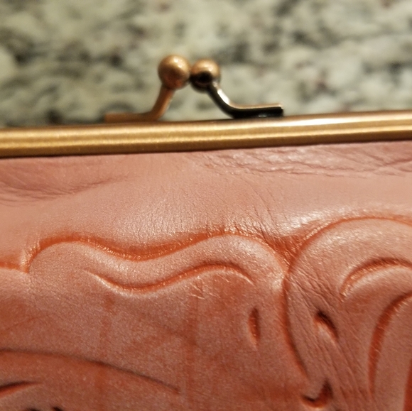 Patricia Nash Savena Tuscan Tooled NWT - Picture 5 of 6